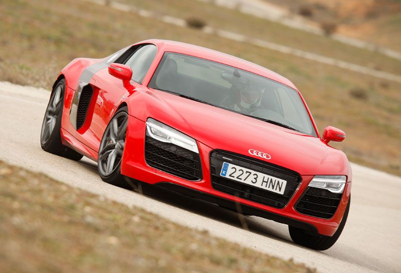Prueba: Audi R8 V10, Ferrari con aros