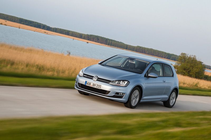 Contacto VW Golf TDI BlueMotion, súper ahorro