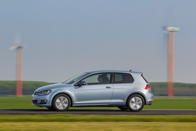 Contacto VW Golf TDI BlueMotion, súper ahorro