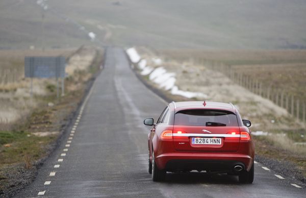 Prueba: Jaguar XF Sportbrake 2.2D