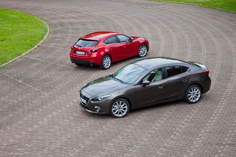 Contacto: nuevo Mazda3