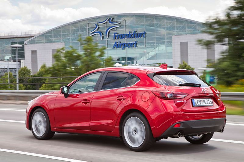Contacto: nuevo Mazda3