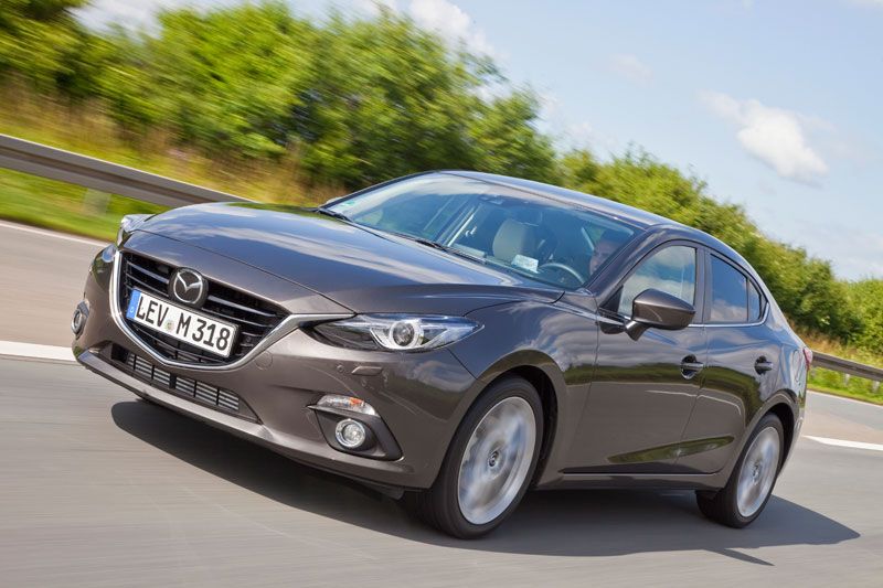 Contacto: nuevo Mazda3