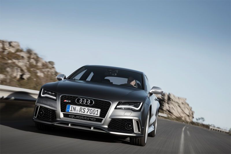 Contacto: Audi RS7, sígueme... si puedes