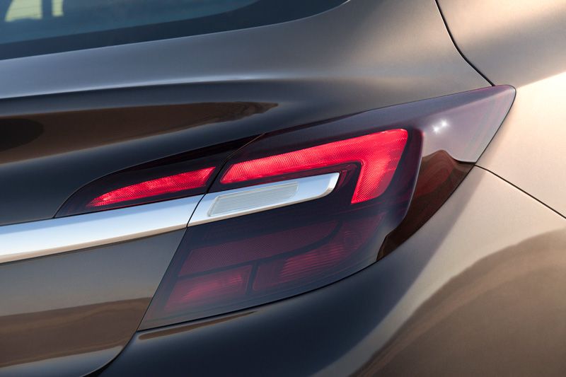 Opel Insignia 2014, precios para España