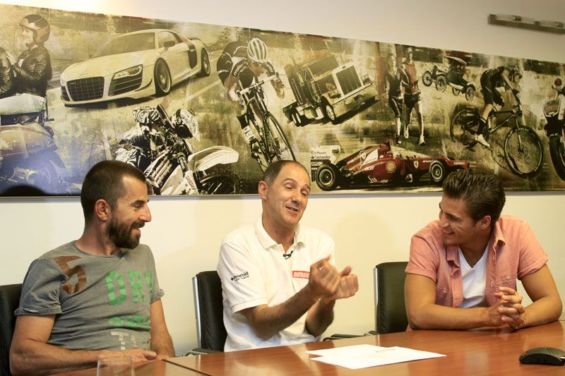 Maxi Iglesias y Santi Millán en el Reto AUTOPISTA