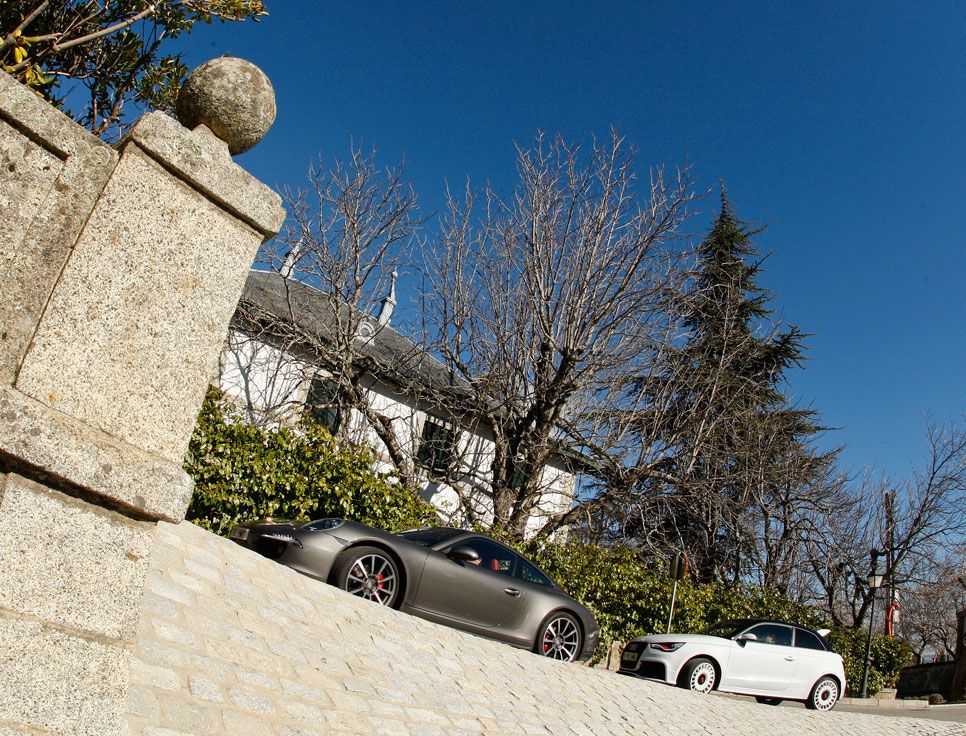 Comparativa: Audi A1 quattro vs Porsche 911 Carrera 4S PDK