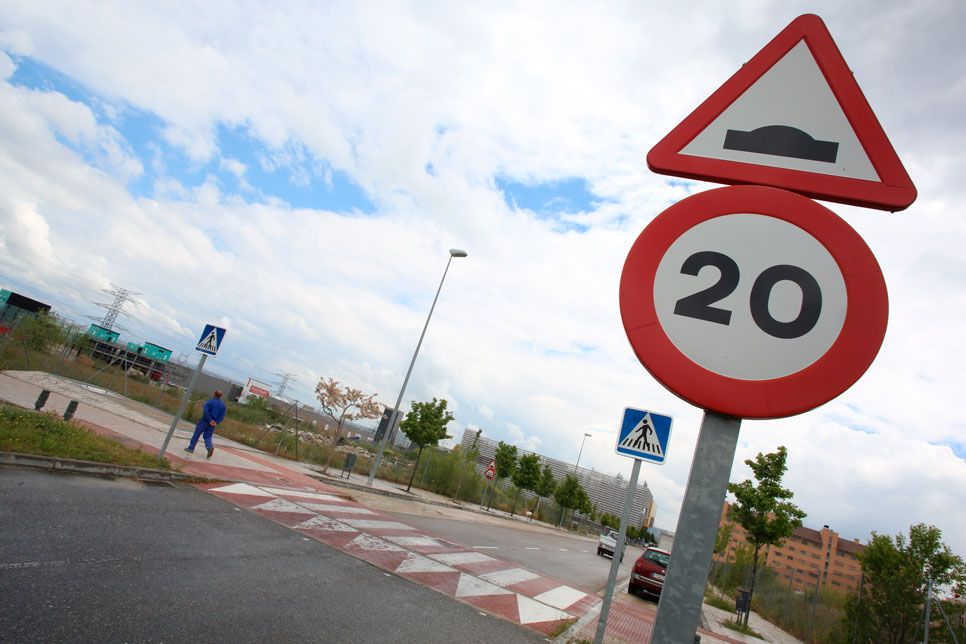 Los badenes y los reductores de velocidad, a examen