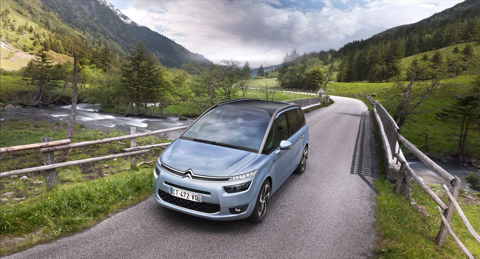 Citroën C4 Picasso y Grand C4 Picasso estrenan imagen y tec