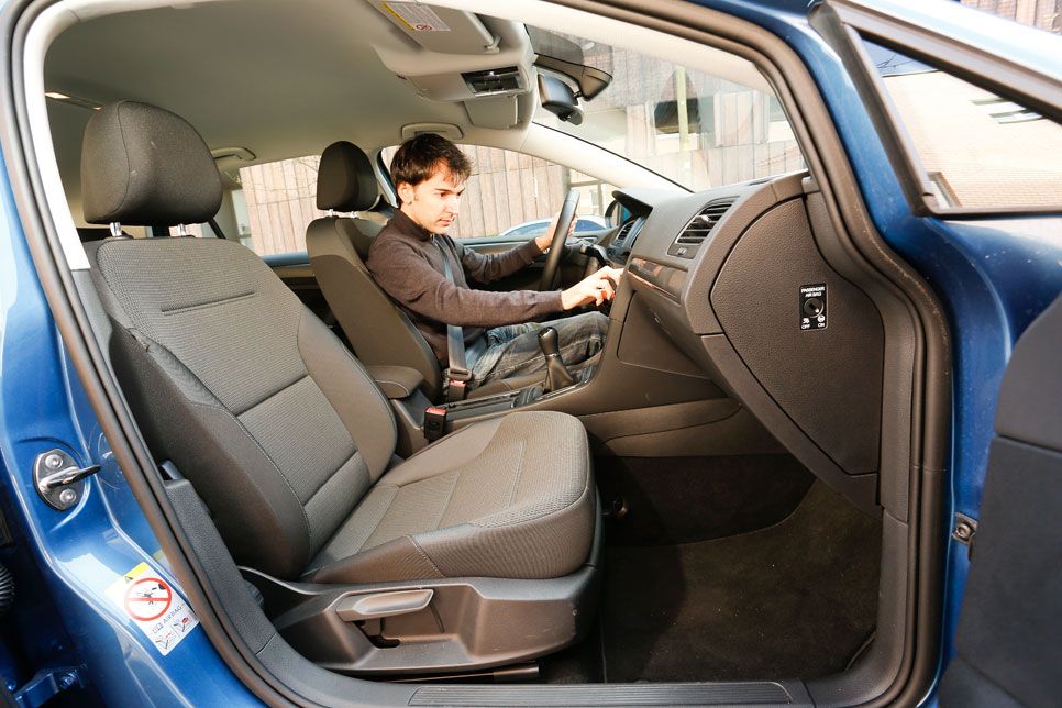 Honda Civic 1.6 i-DTEC vs VW Golf 1.6 TDI