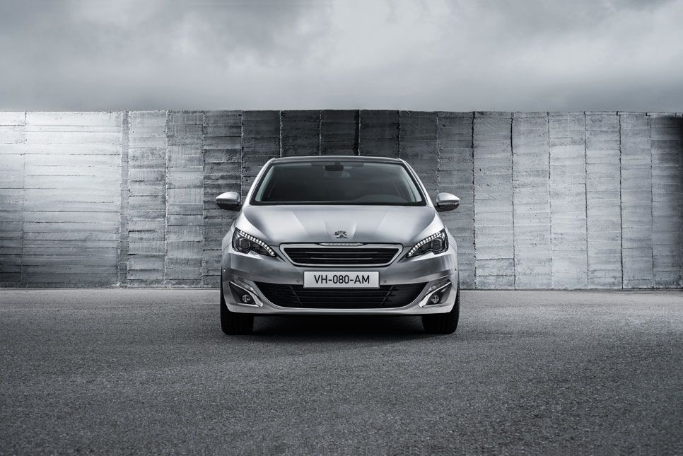 Contacto nuevo Peugeot 308: paso al "Frenchwagen"