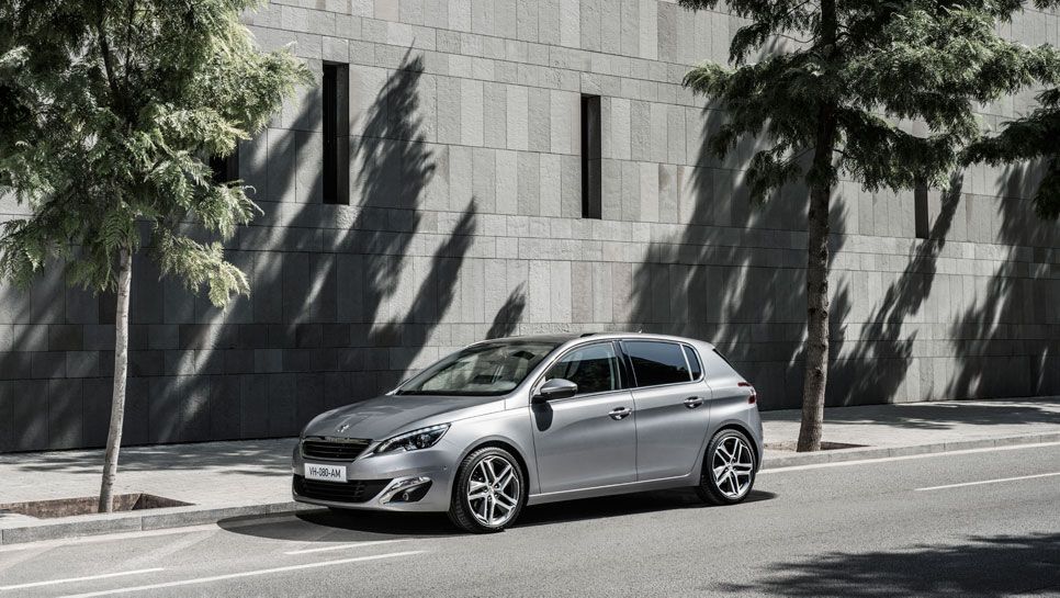 Contacto nuevo Peugeot 308: paso al "Frenchwagen"
