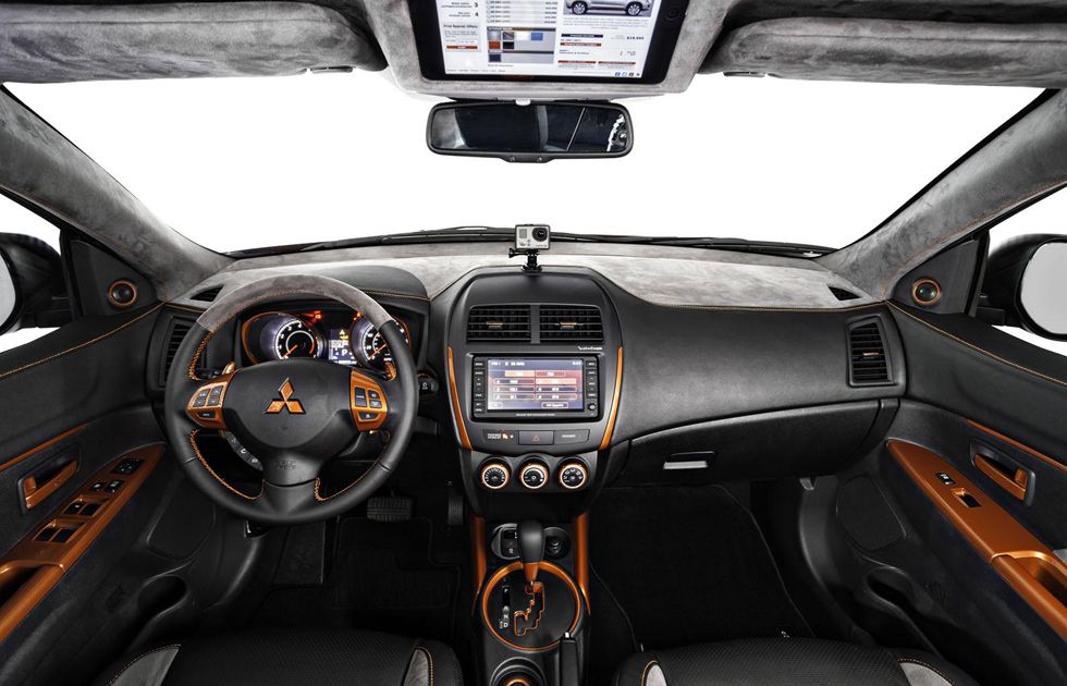 Mitsubishi Outlander Winter y Sport Summer Editions