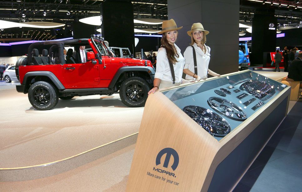 Las chicas del Salón de Frankfurt 2013