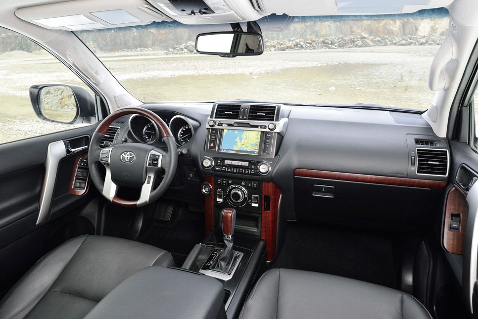 Toyota Land Cruiser 2013