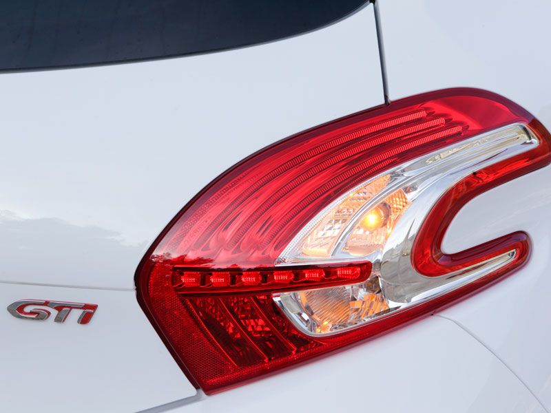 Peugeot 208 GTi, la prueba