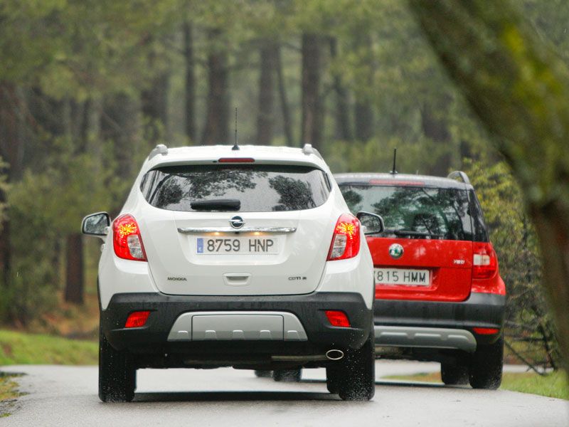 Skoda Yeti 2.0 TDI CR vs Opel Mokka 1.7 CDTI 130 Excellence 4x4 S/S