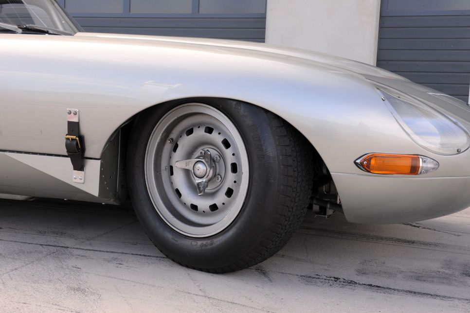 Jaguar E-Type 3.8, una joya clásica