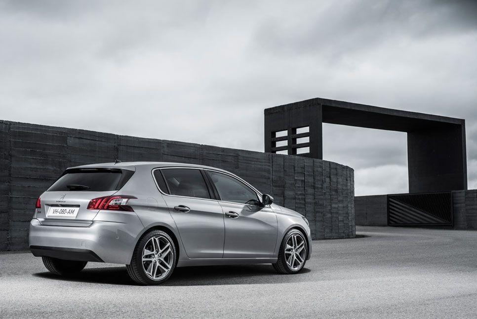 Peugeot 308 II, ya a la venta