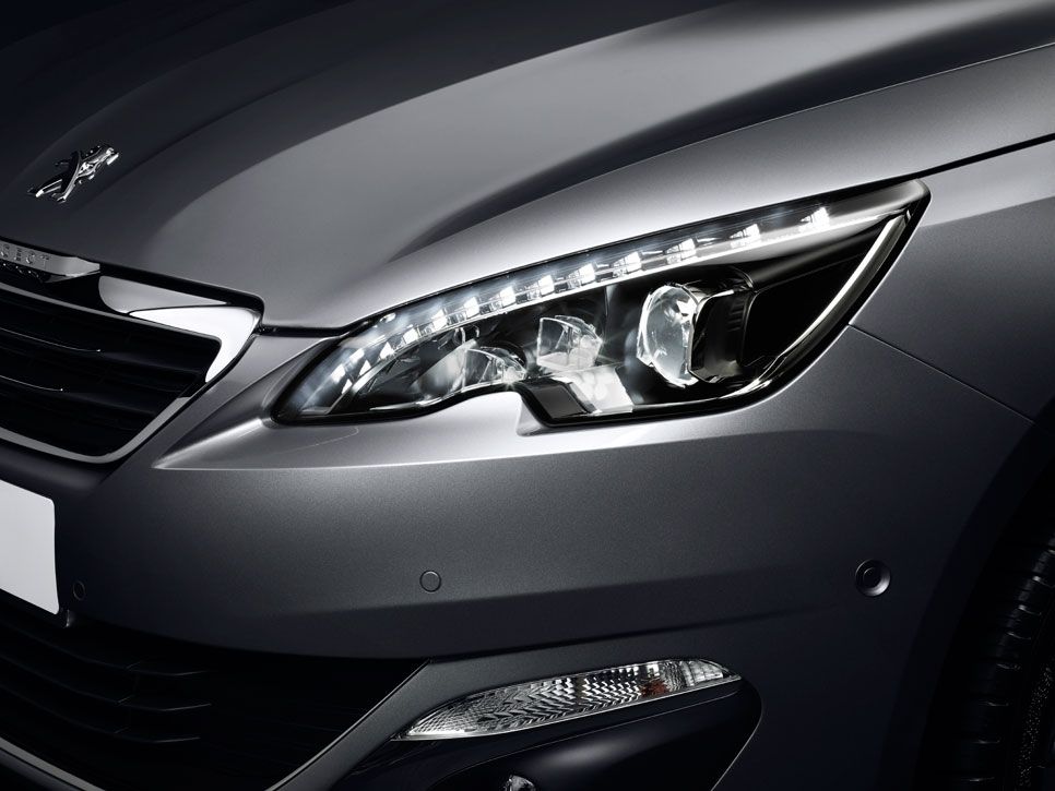 Peugeot 308 II, ya a la venta