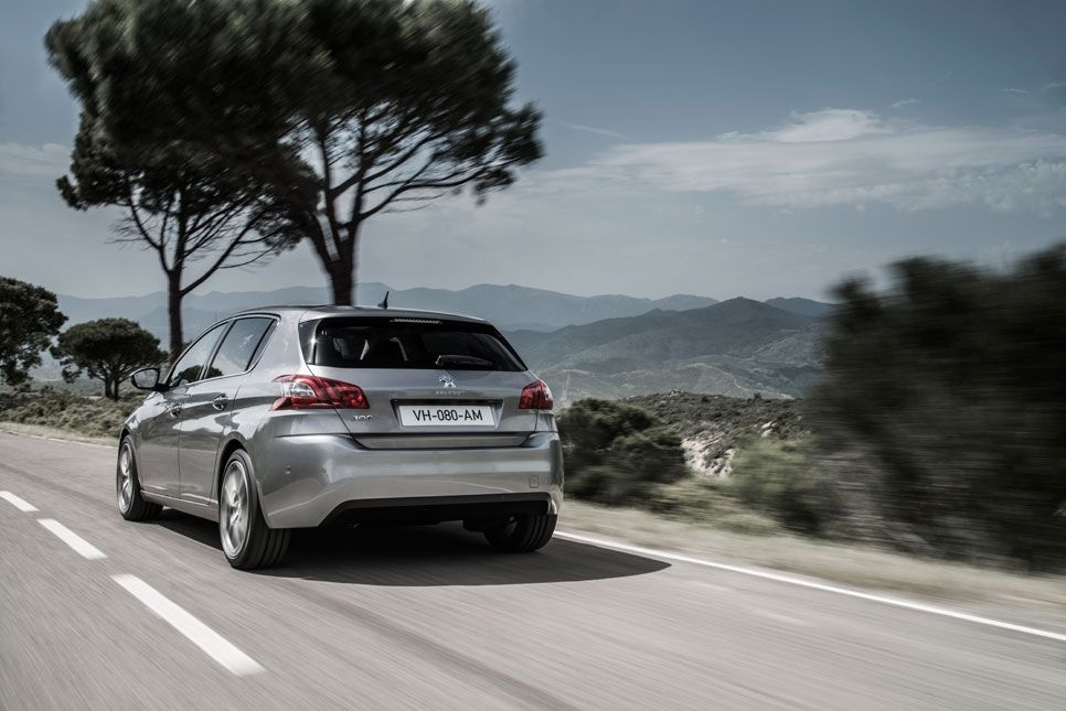 Peugeot 308 II, ya a la venta