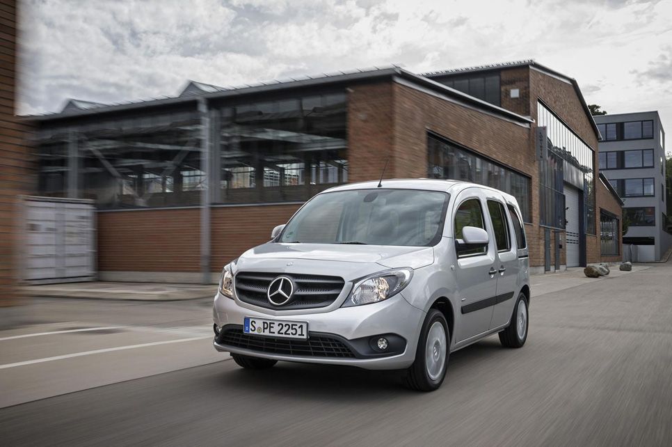 Mercedes Citan Crewbus y nuevos motores