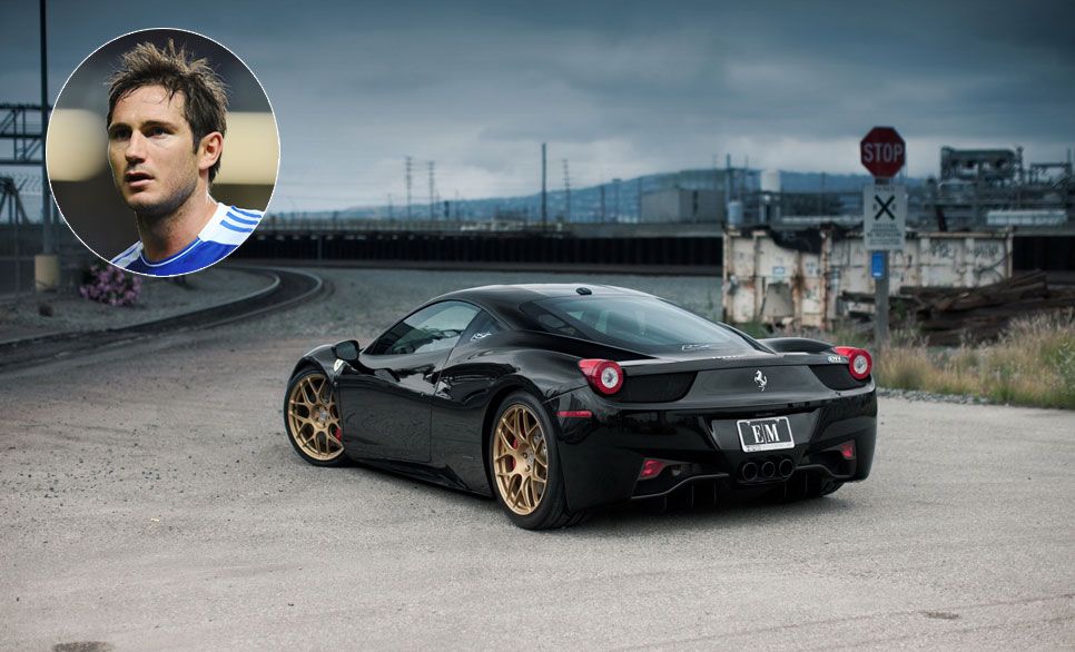 Los futbolistas con los coches más caros