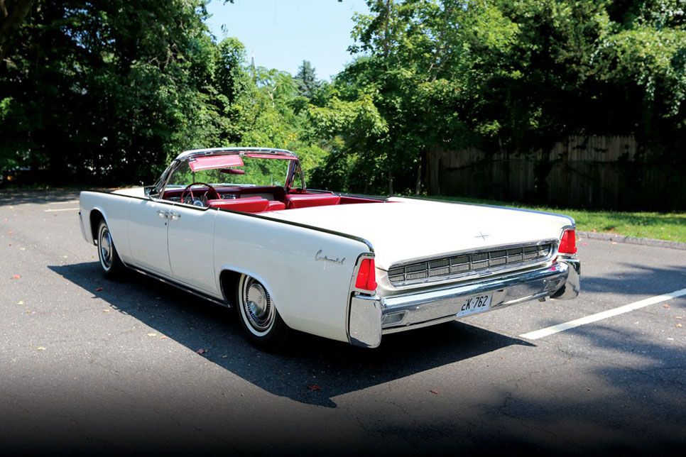 Los coches de JFK, a subasta