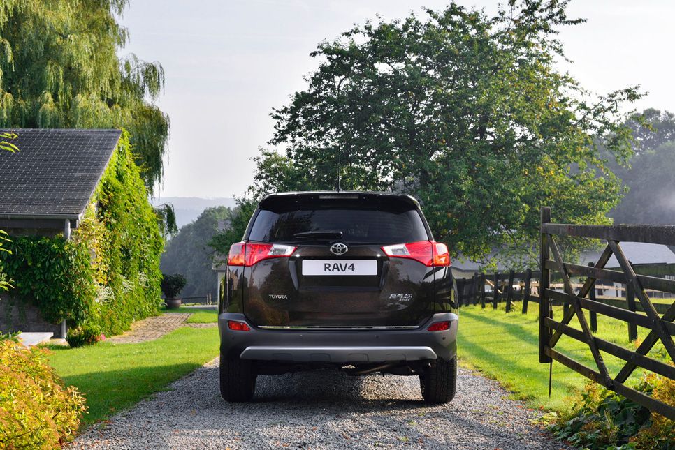 Toyota RAV4 2014