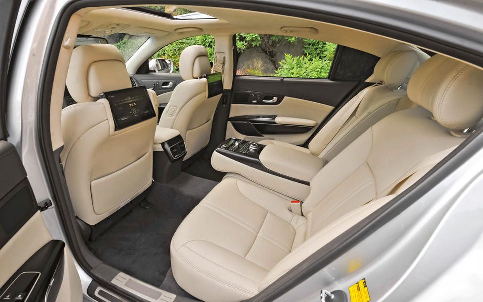 Kia K900, el Quoris americano