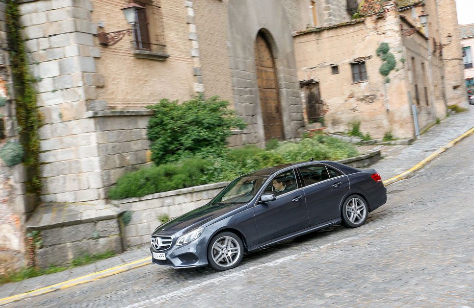 Prueba: Mercedes E 350 Bluetec, fiel a la tradición