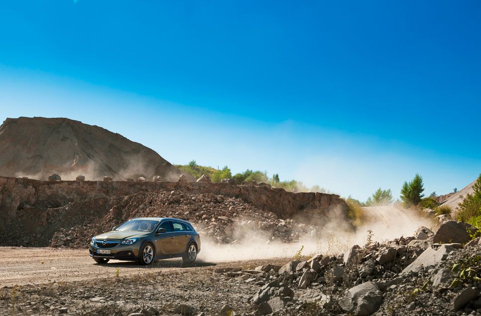 Opel Insignia Country Tourer