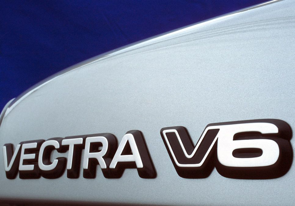 El Opel Vectra cumple 25 años