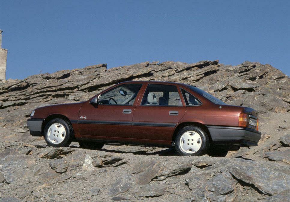 El Opel Vectra cumple 25 años