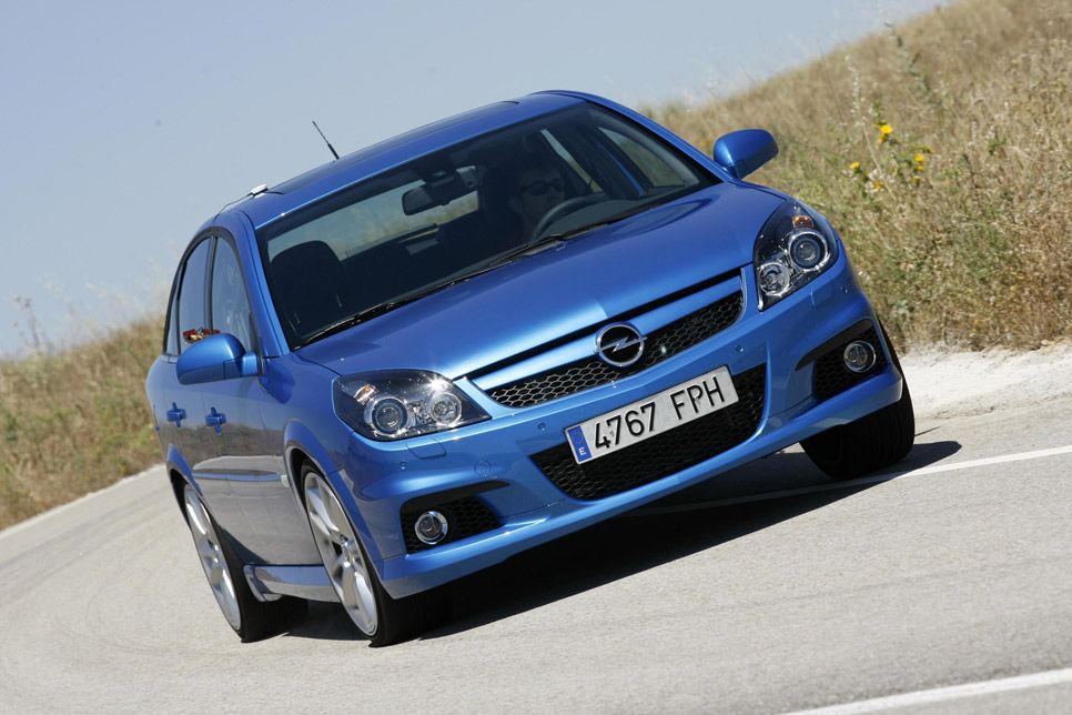 El Opel Vectra cumple 25 años