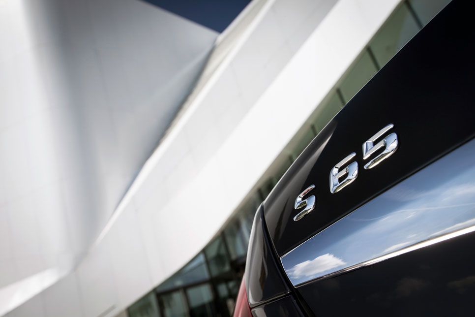 Mercedes S65 AMG
