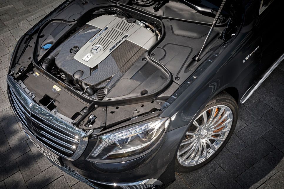 Mercedes S65 AMG