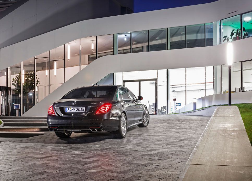 Mercedes S65 AMG