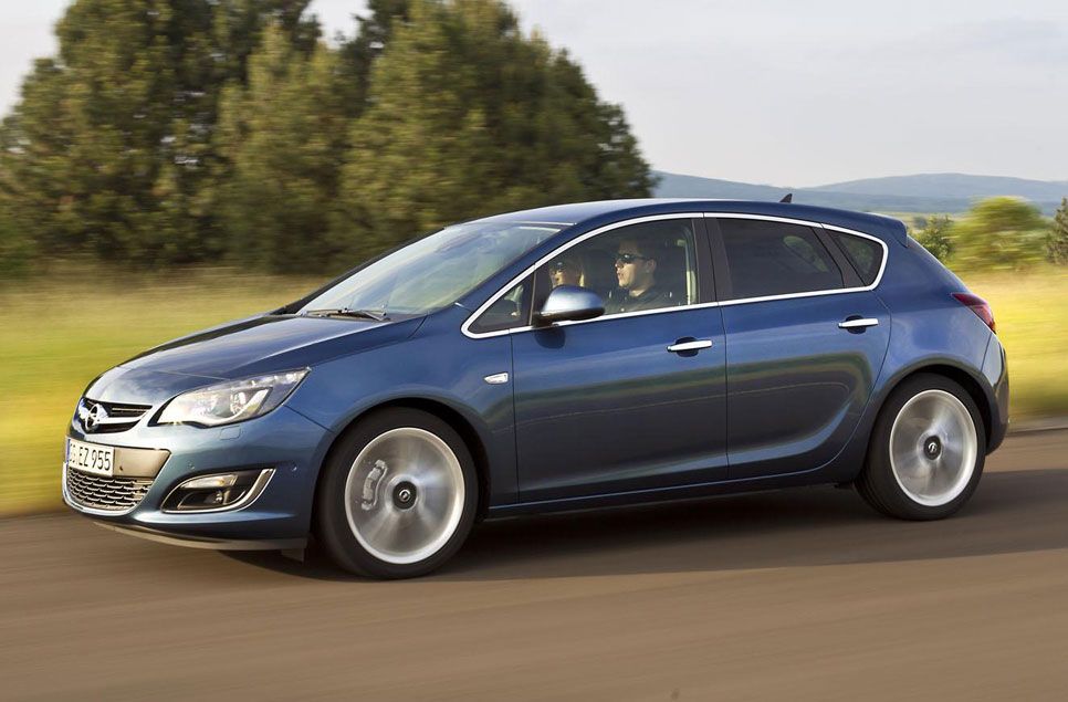 Nuevo Opel Astra 2014