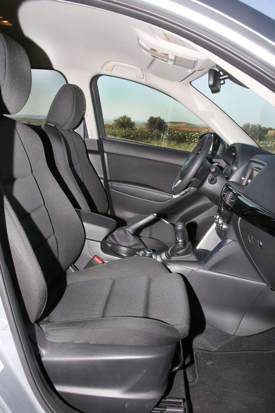 Comparativa: Ford Kuga 2.0 TDCI vs Mazda CX-5 2.2D y Toyota RAV4 120D