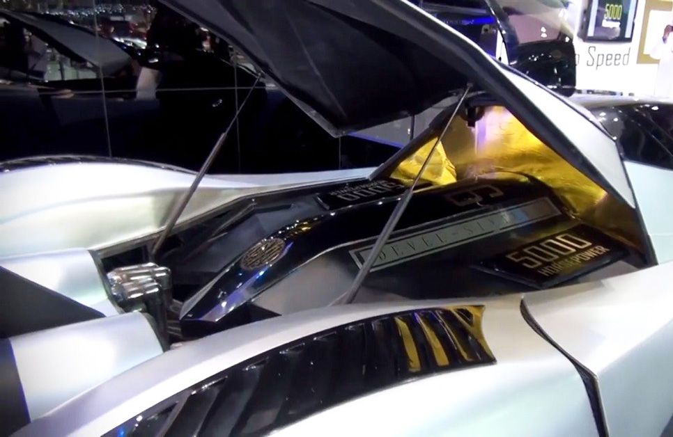 Devel Sixteen, el coche de los 5.000 CV