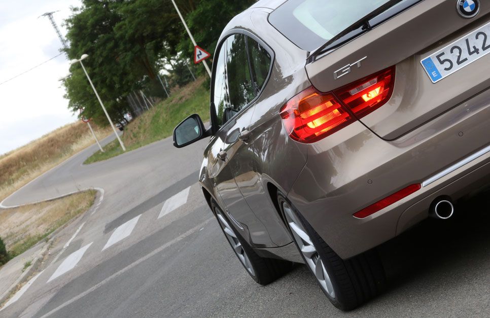 BMW 320i Gran Turismo