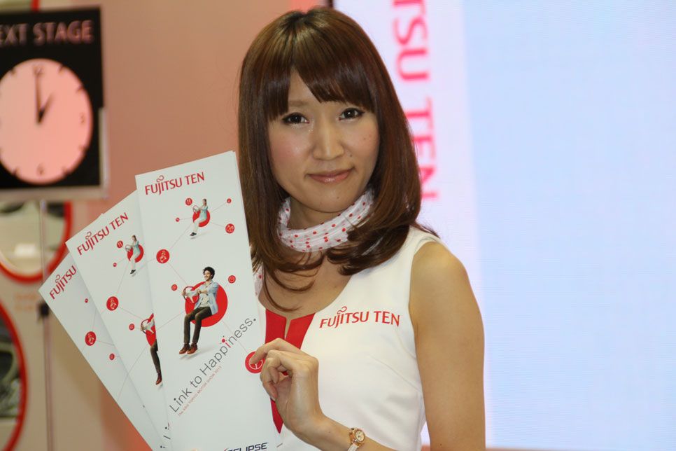 Las chicas del Salón de Tokio 2013
