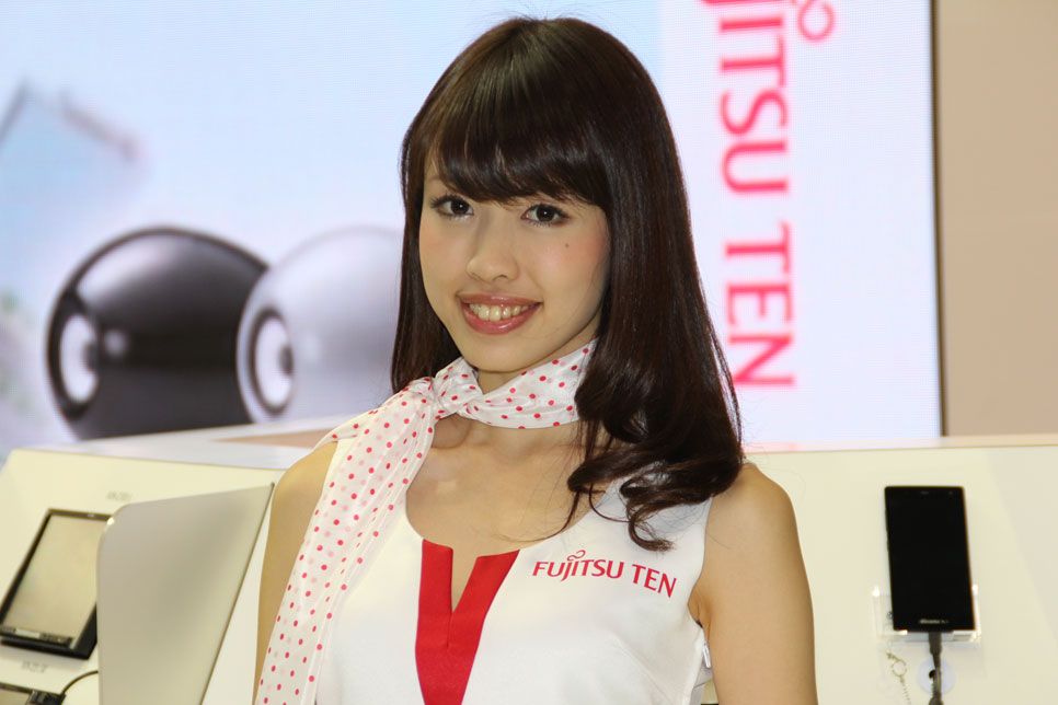 Las chicas del Salón de Tokio 2013
