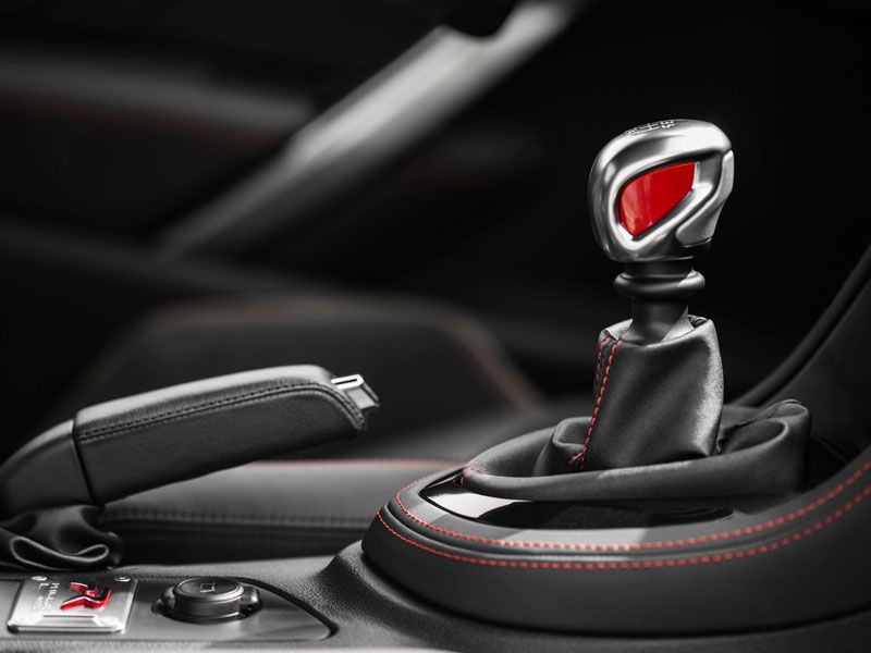 Peugeot RCZ R, toma de contacto