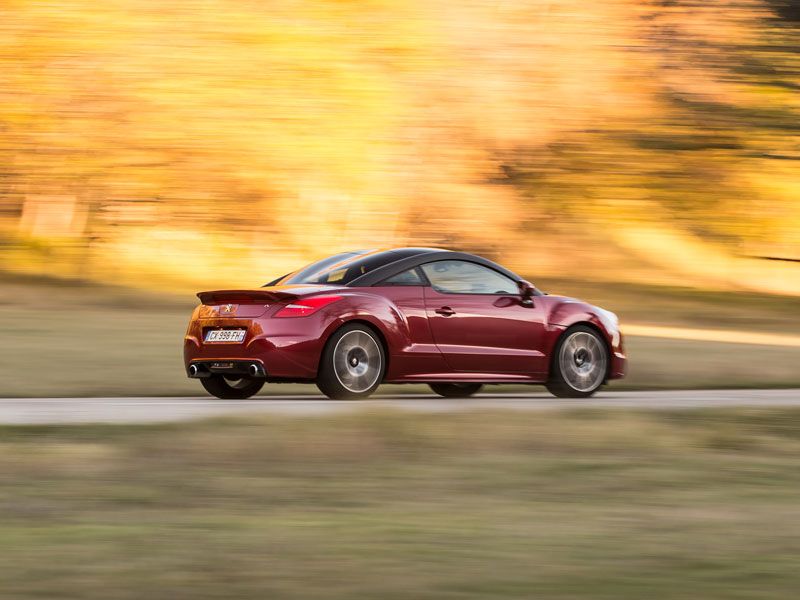 Peugeot RCZ R, toma de contacto
