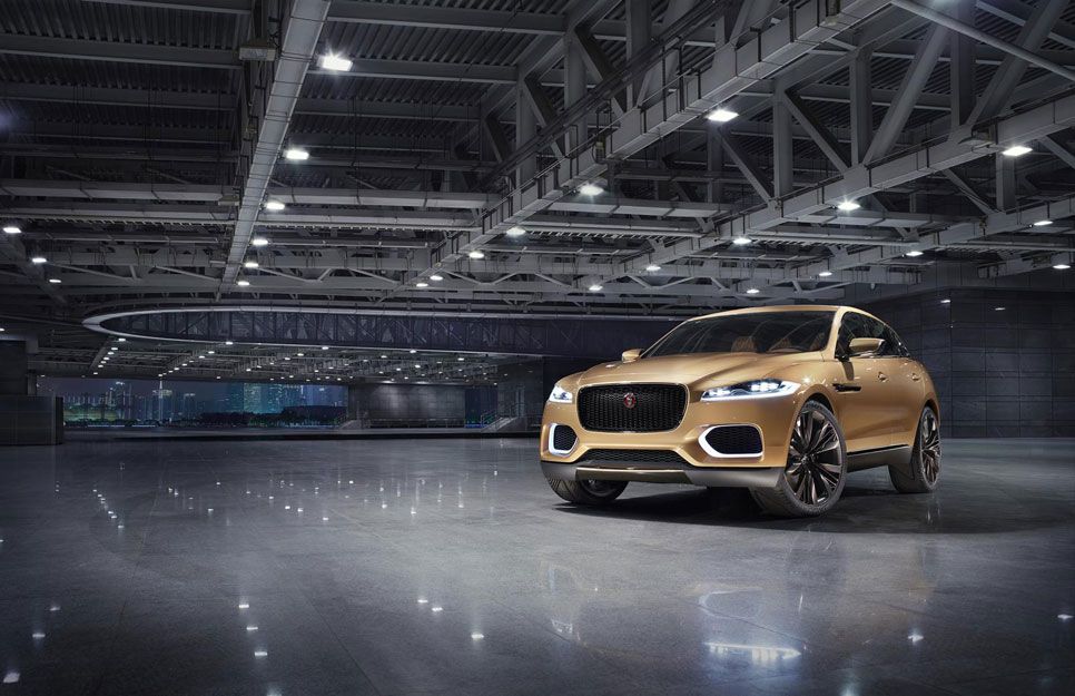 Jaguar C-X17, un SUV de lujo muy artesanal
