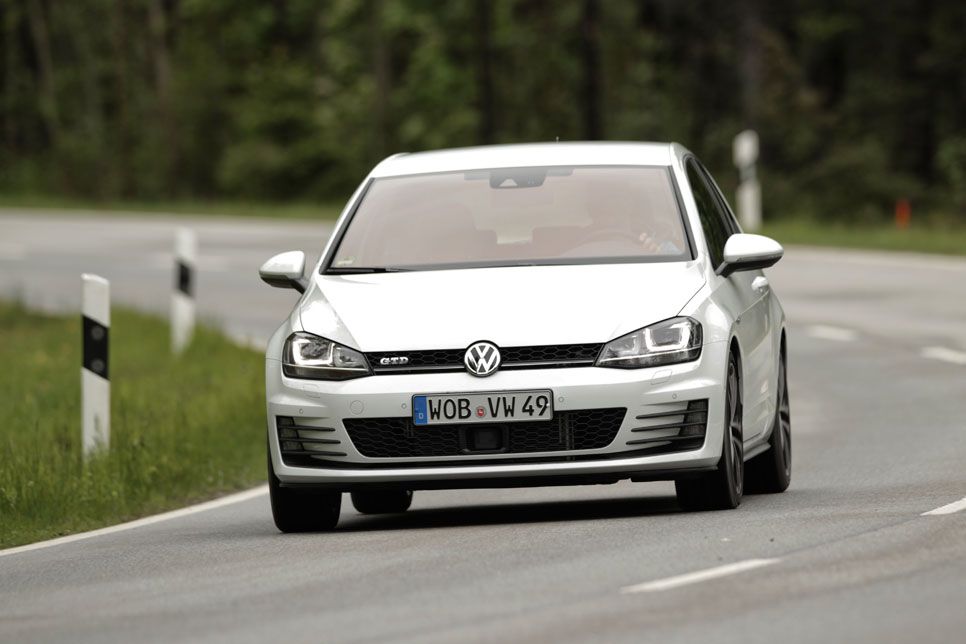 Comparativa: VW Golf GTi vs GTD