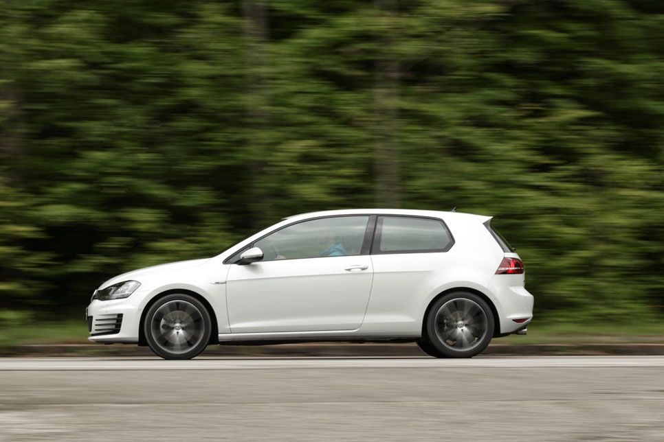 Comparativa: VW Golf GTi vs GTD