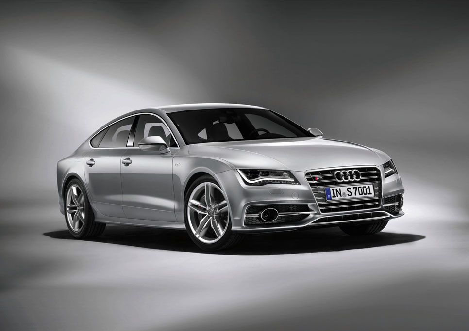 Los nuevos Audi de los jugadores del Real Madrid